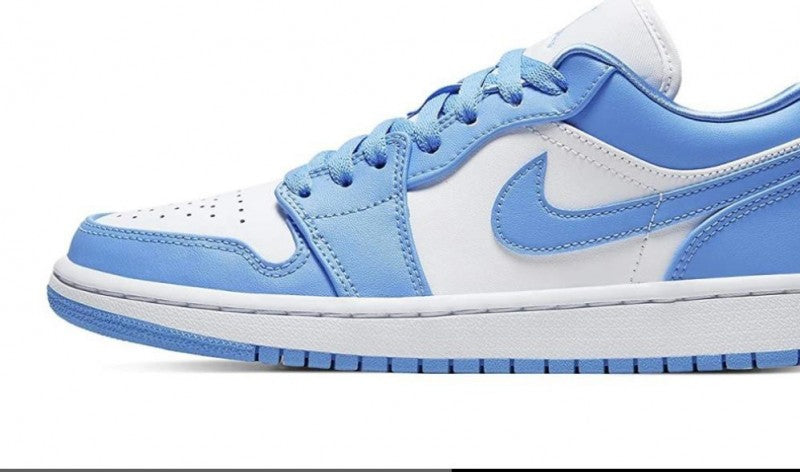 Nike Jordan 1 low blue white
