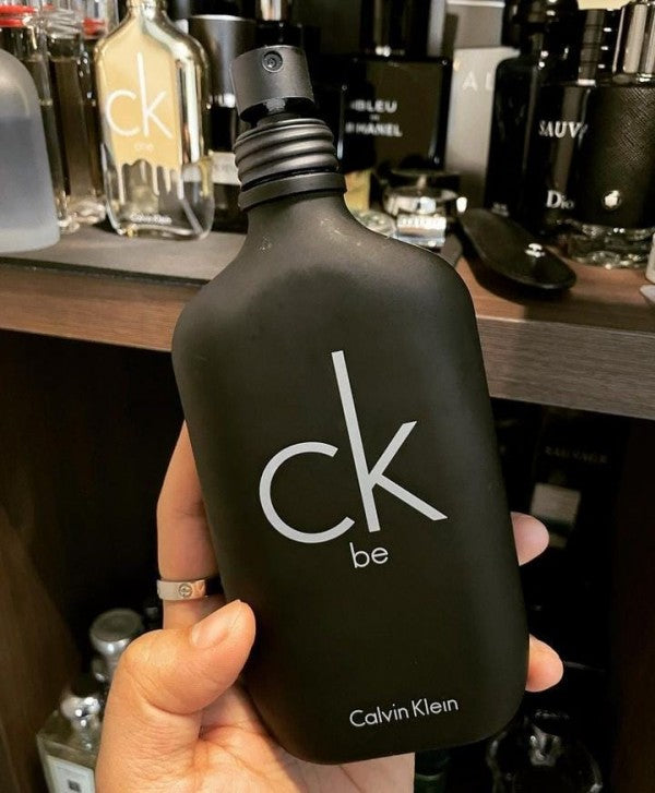CALVIN KLEIN EAU DE TOILETTE BLACK