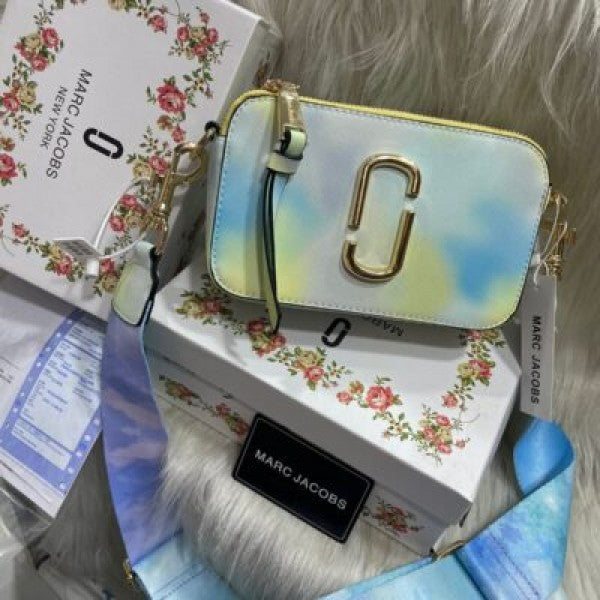 MARC JACOBS SNAPSHOT BLUE BAG (MJ 834)