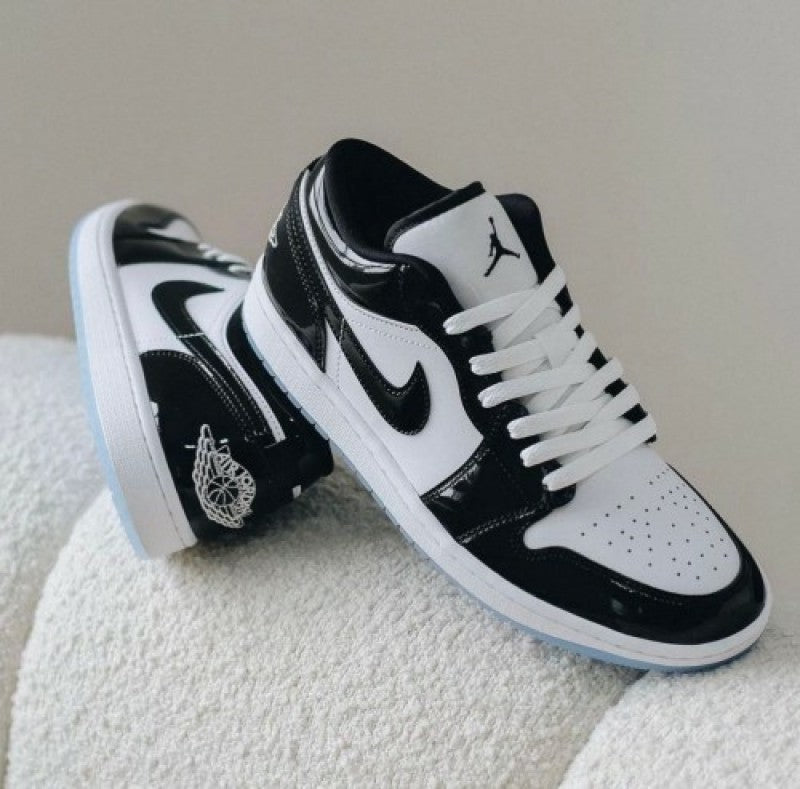 Air Jordan 1 Low SE Concord White Black Concord with og box & extra laces
