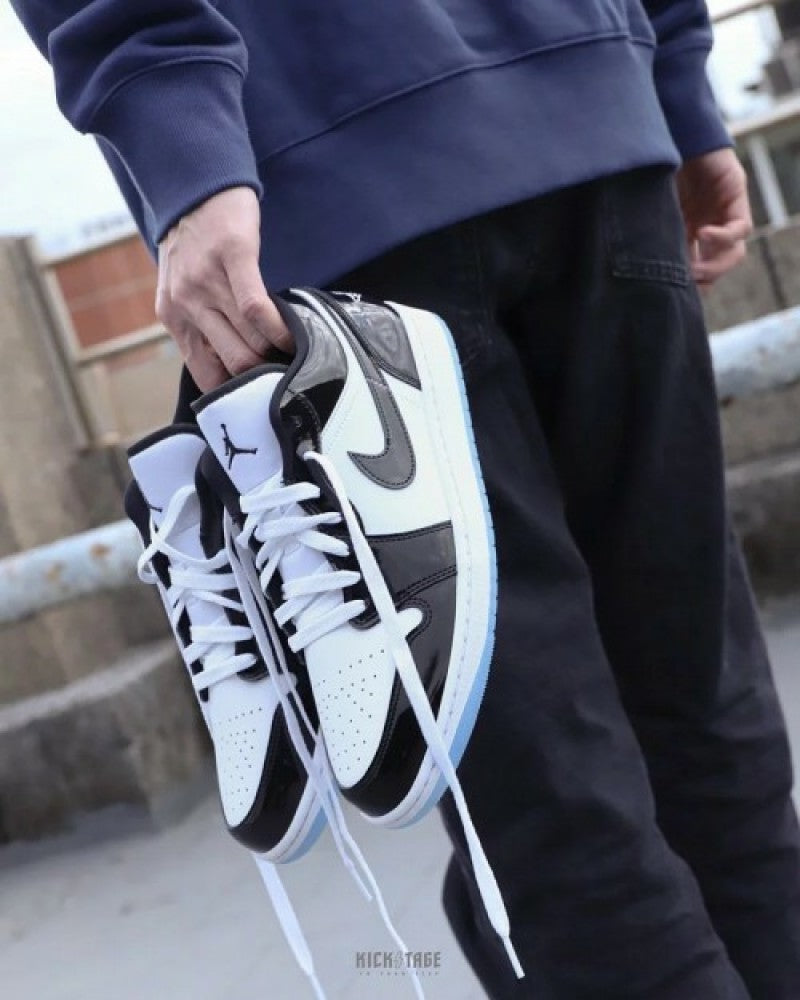 Air Jordan 1 Low SE Concord White Black Concord with og box & extra laces