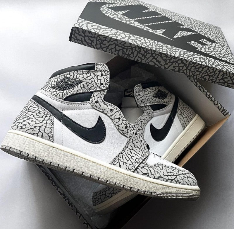Air Jordan Retro 1 High White Cement