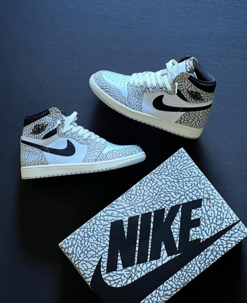 Air Jordan Retro 1 High White Cement