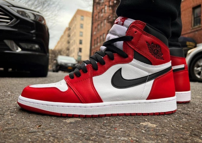 UA legit Air Jordan Retro 1 Chicago