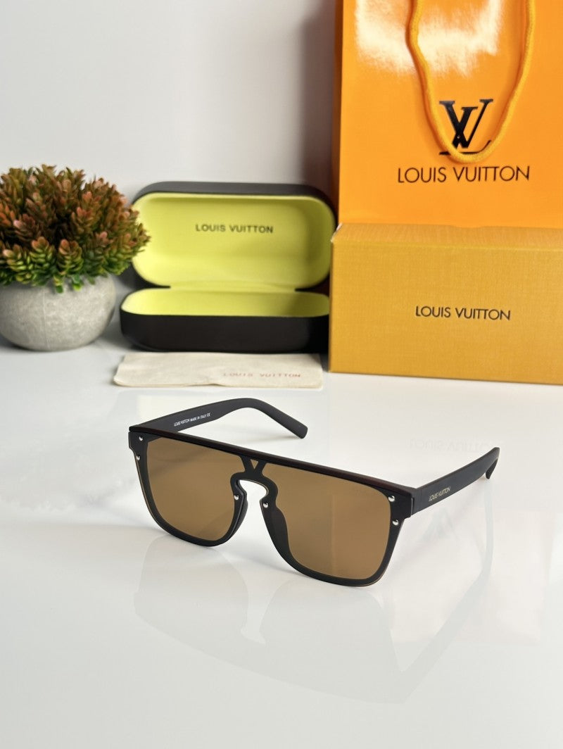 Louis Vuitton 1822 Brown