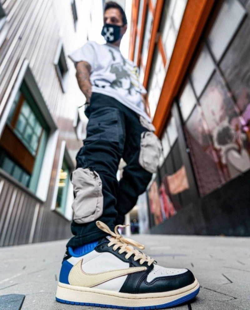 NikeAir Jordan 1 low OG x FRAGMEN X TRAVI SCOTT