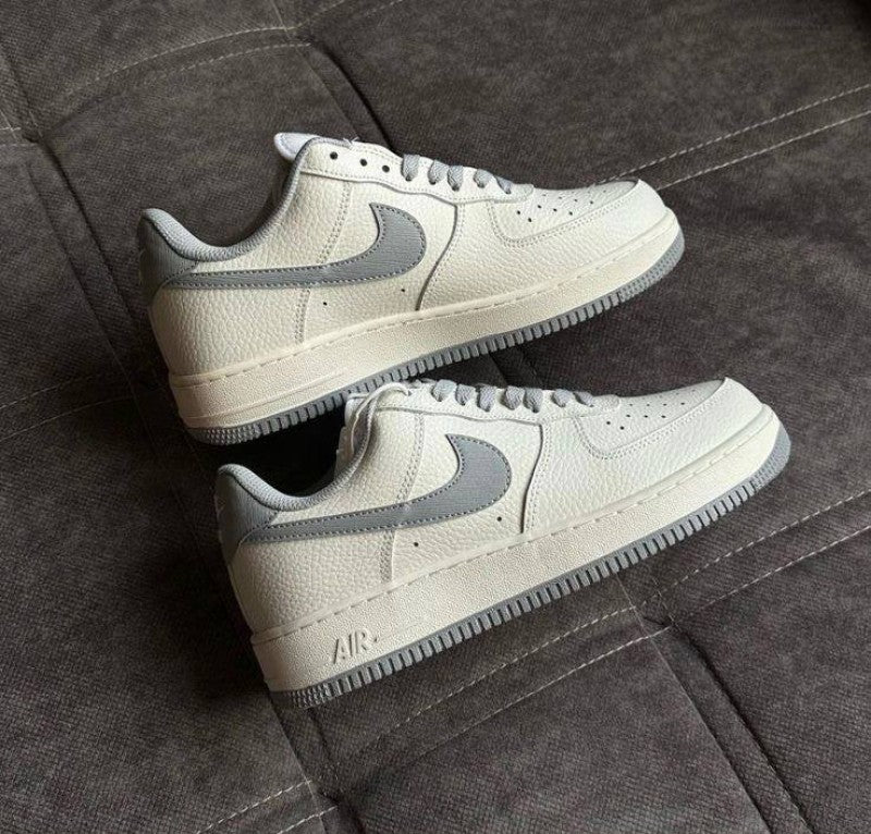 Air force 1 07 low dark grey white sail