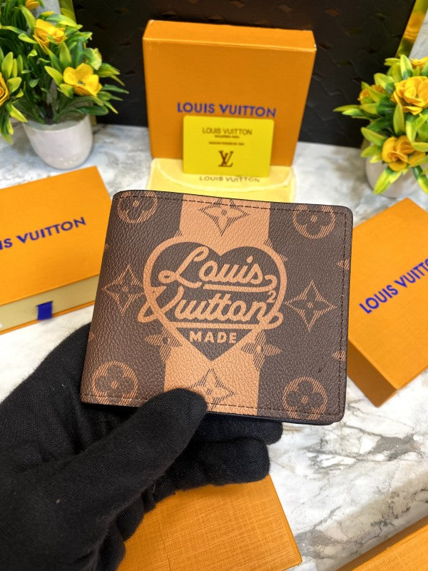 LOUIS VUITTON WALLET V242