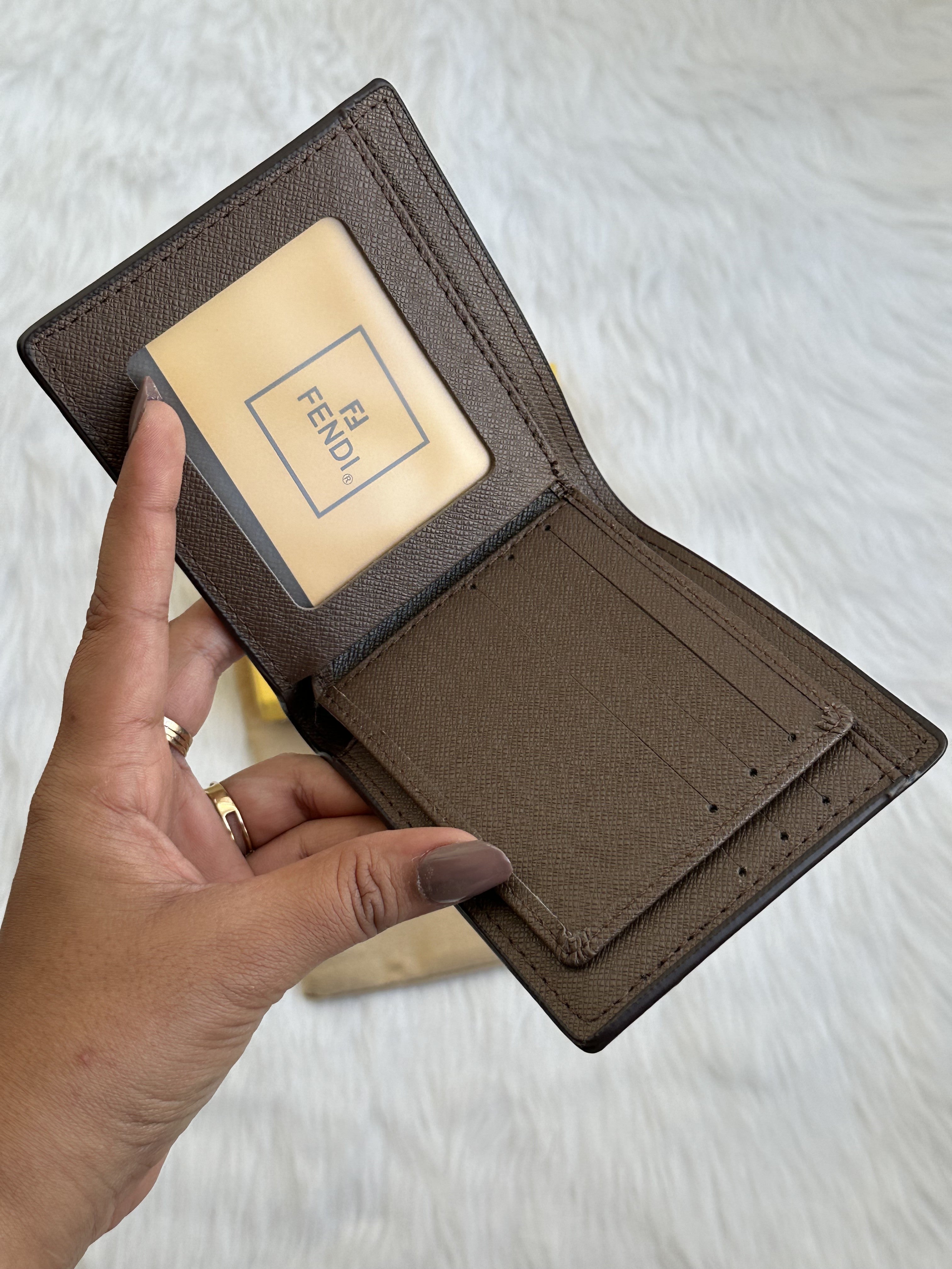 Fendi 49 Men Wallet With Original Box Dustcover