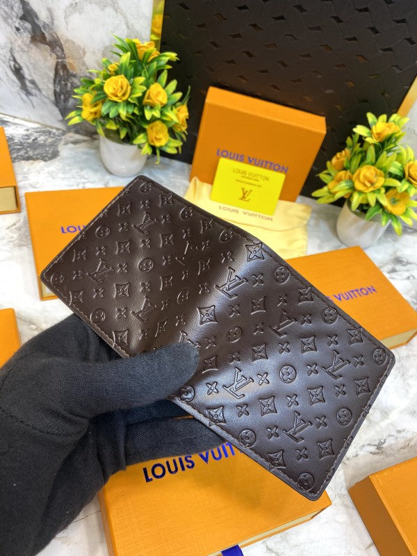 LOUI S VUITTONN WALLET V375