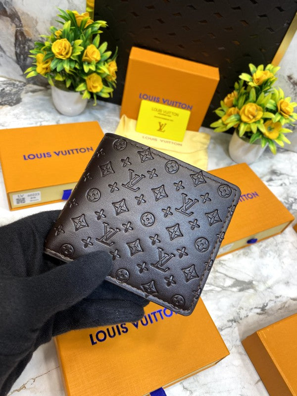 LOUI S VUITTONN WALLET V375