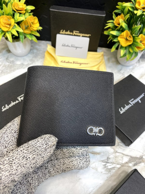 Salvatore Ferragam o WALLET V377