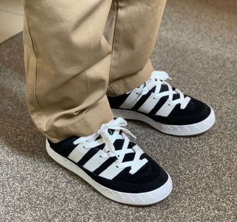 Adidass Adimatic Core Black White