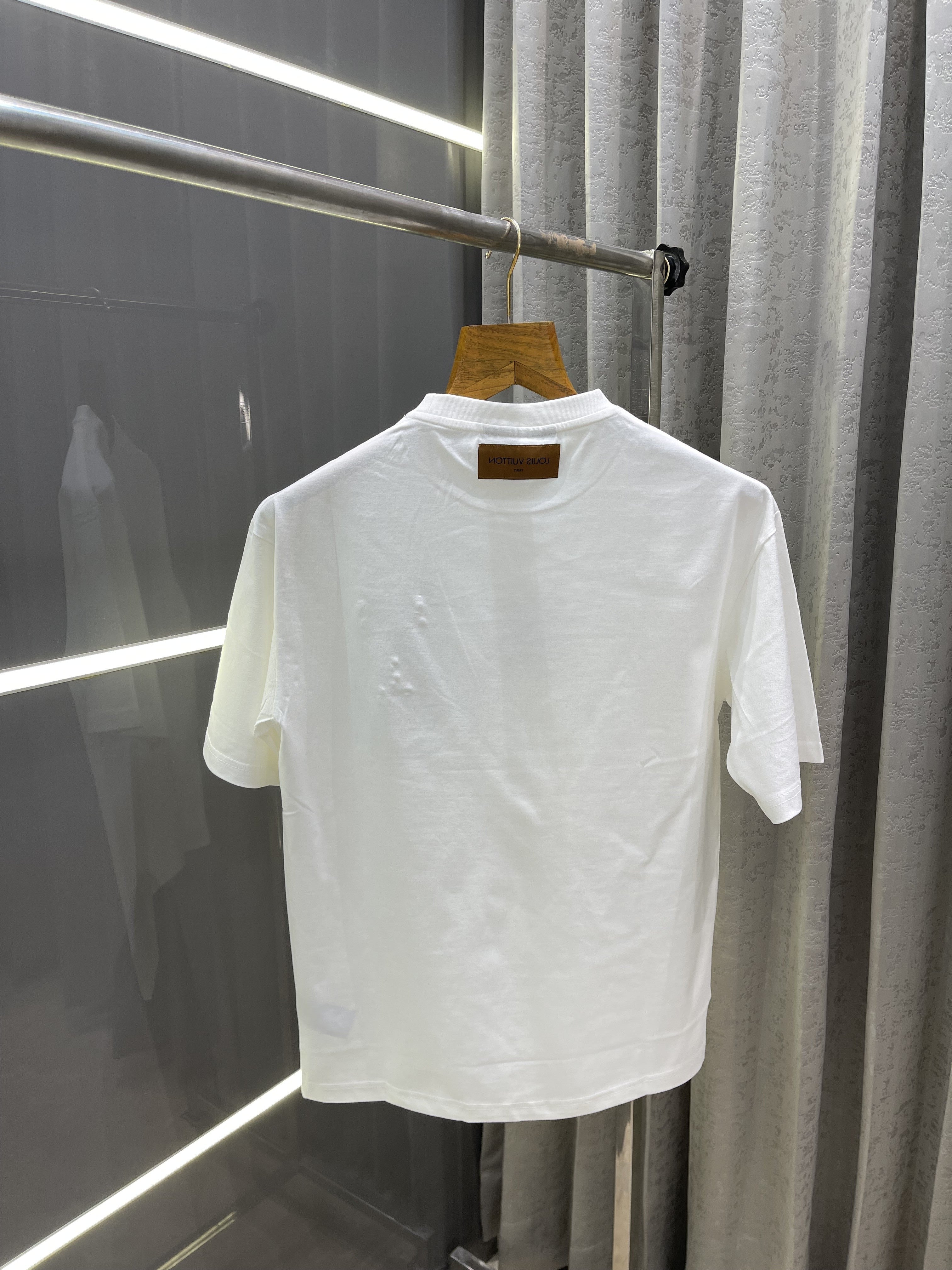 LOUIS VUITTO.N WHITE PRINTED PREMIUM OVERSIZE T-SHIRT