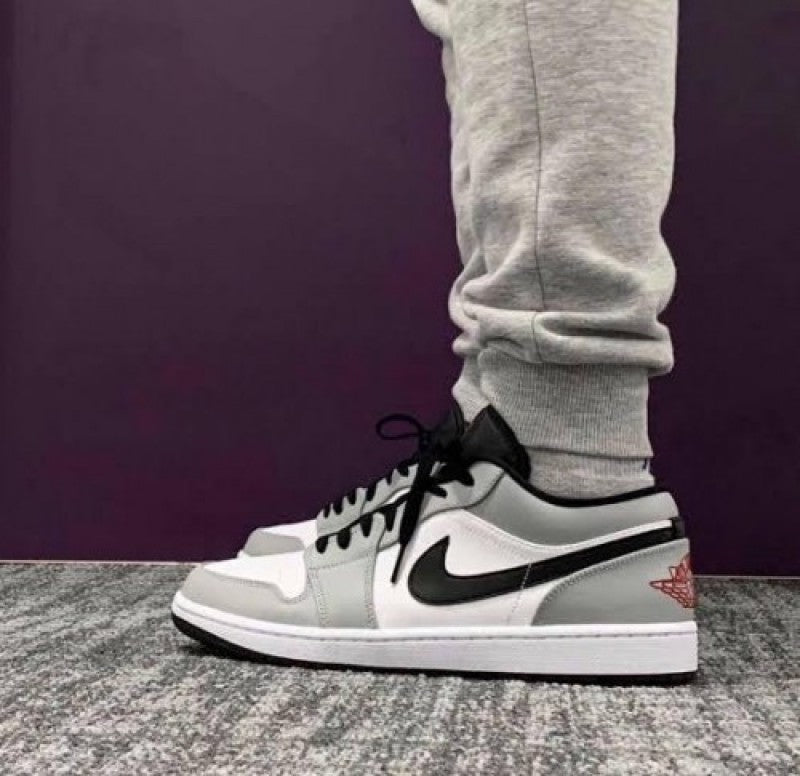 Air JORDAN RETRO 1 SMOKE GREY SHORT