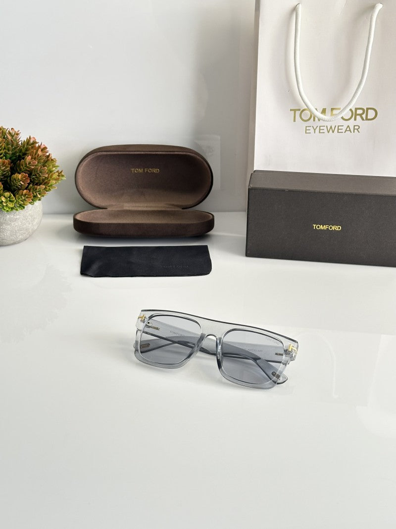 Tomford 1922 Grey