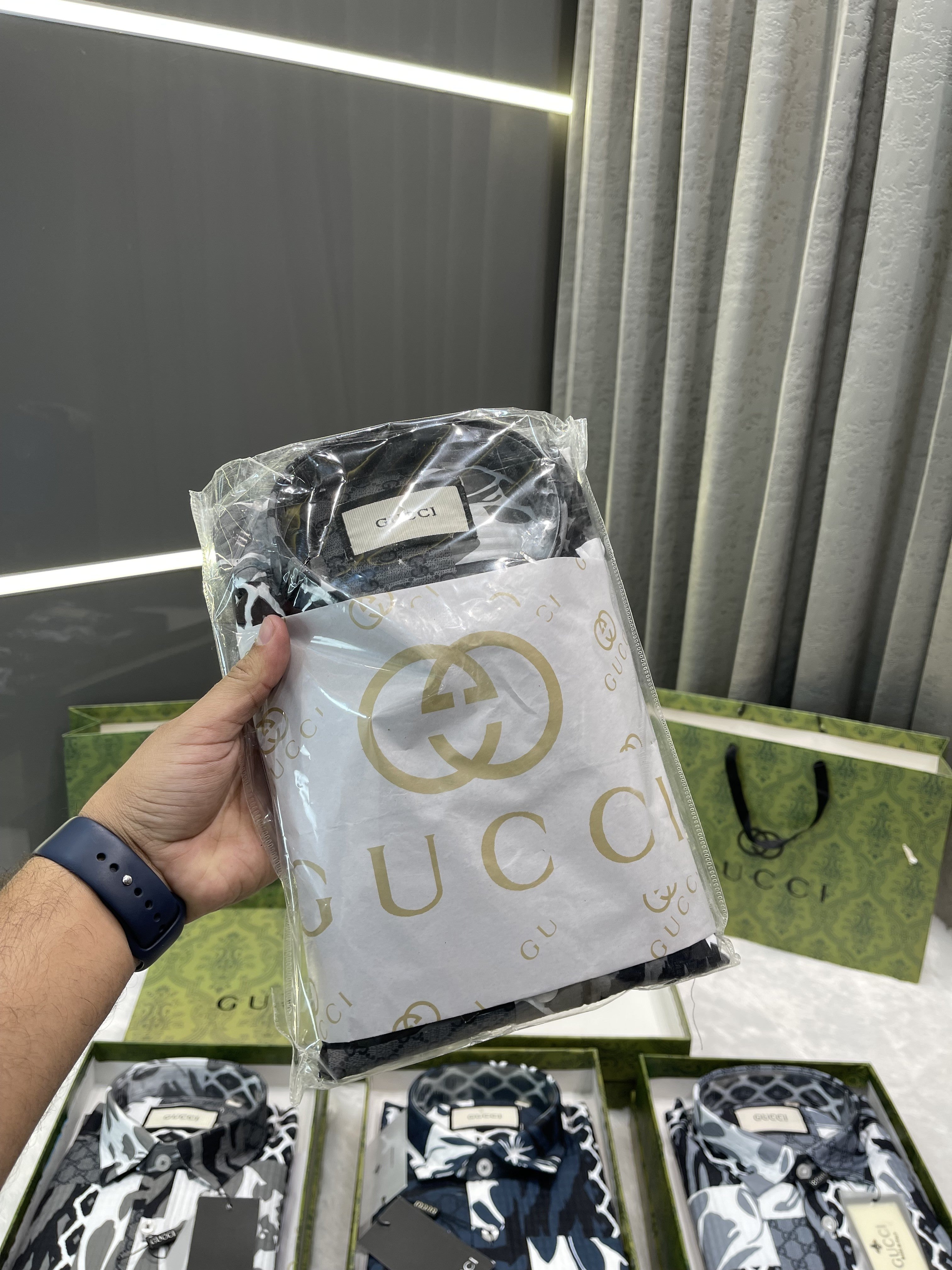 GUCC.I GREY MONOGRAM PRINT PREMIUM SHIRT WITH BRAND BOX ND CARRY BAG