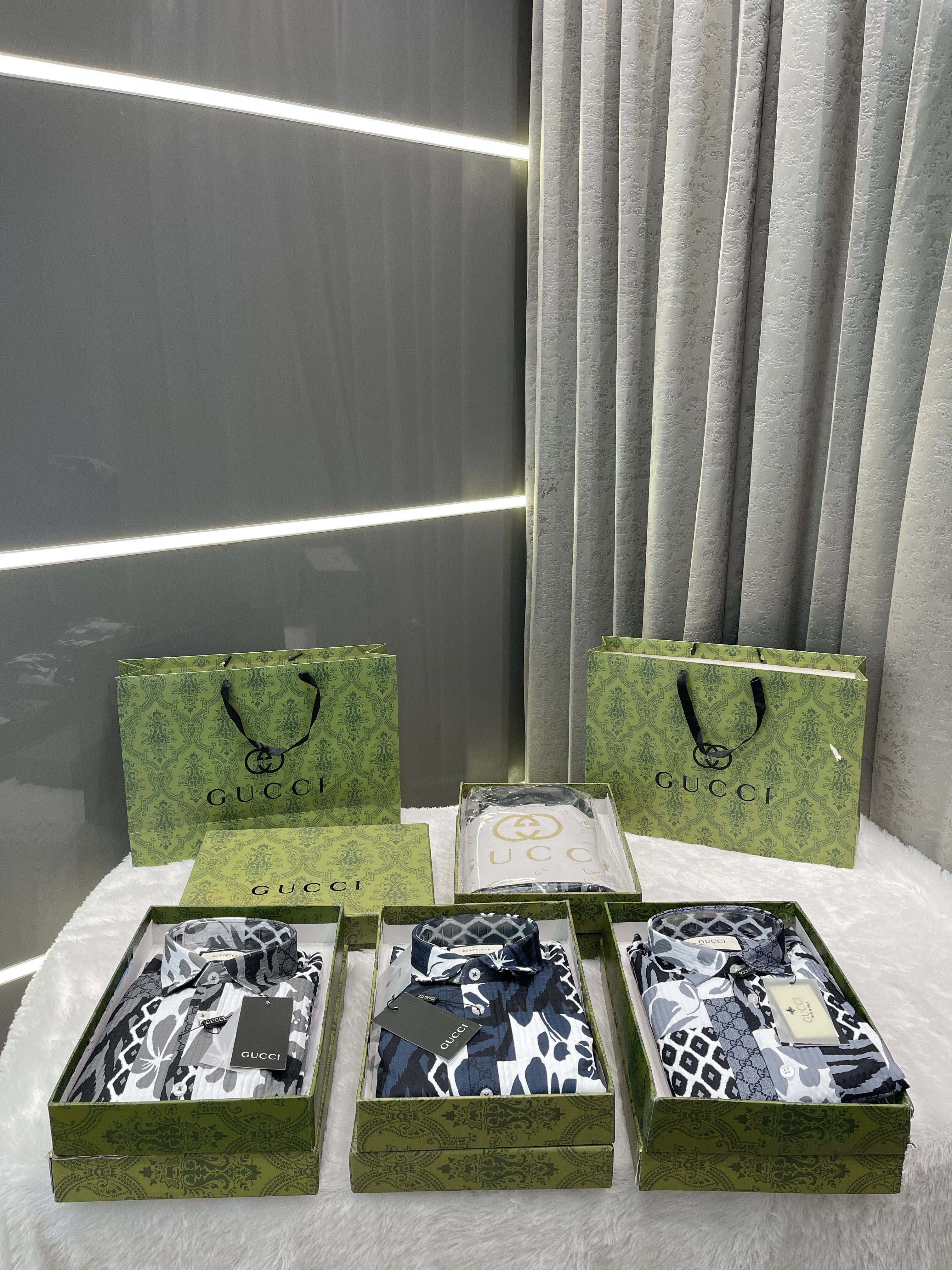 GUCC.I GREY MONOGRAM PRINT PREMIUM SHIRT WITH BRAND BOX ND CARRY BAG