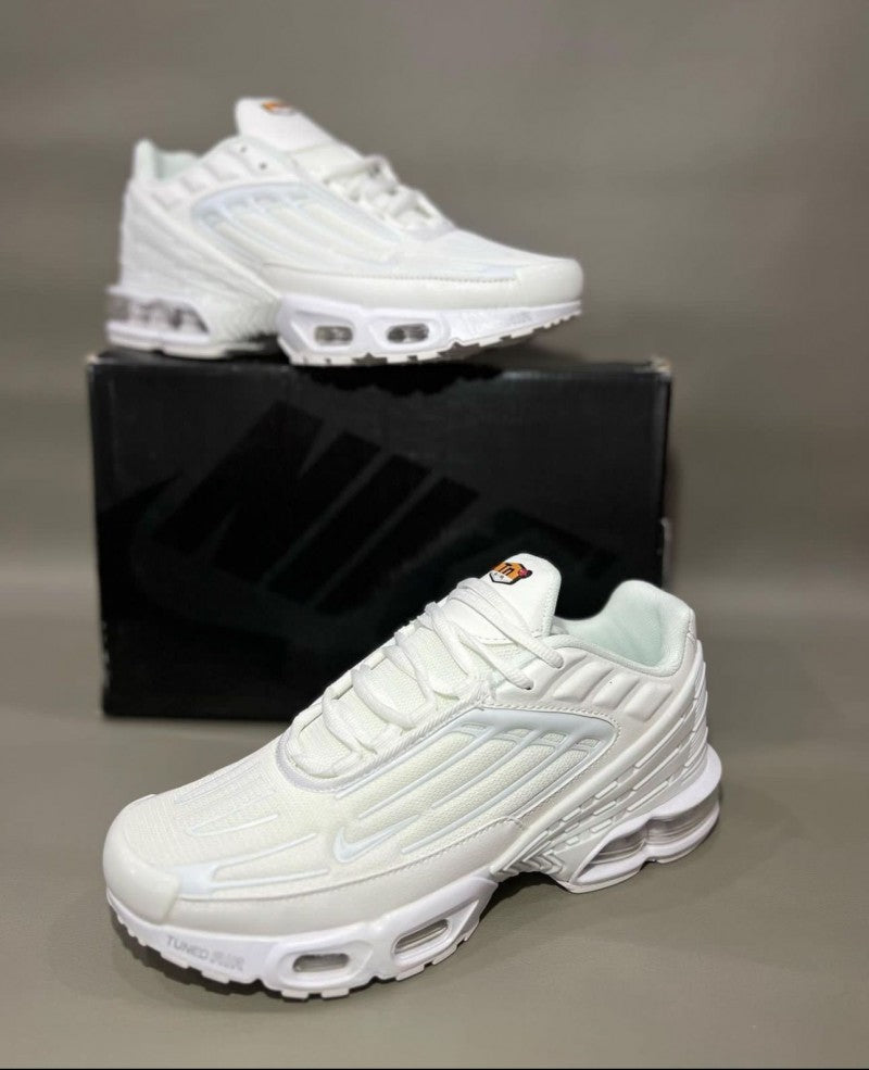 Air max plus 3 "triple white"