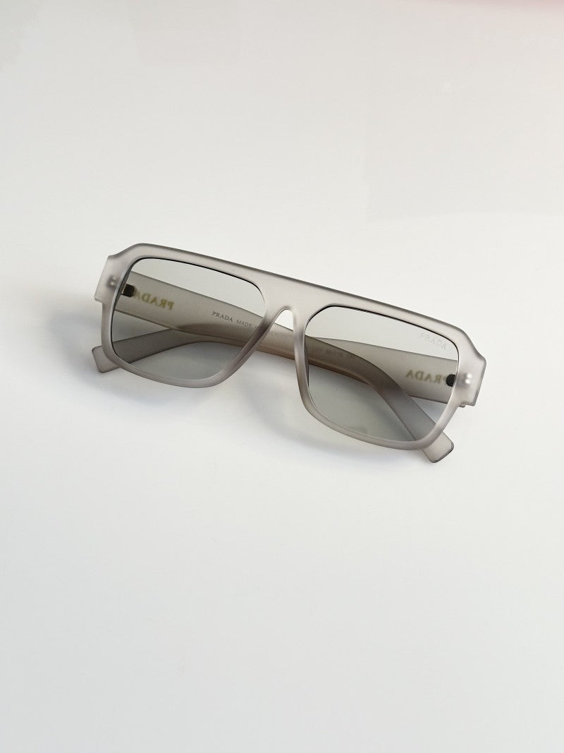 Prada 22Y Grey