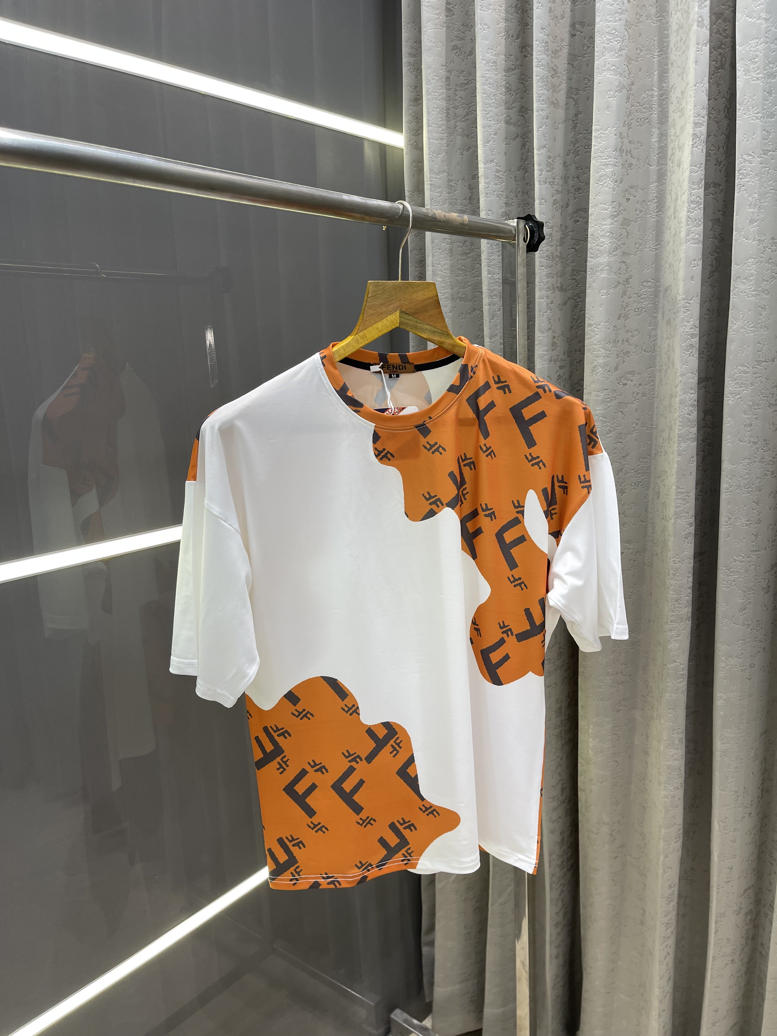 FEND.I WHITE PRINTED PREMIUM OVERSIZED T-SHIRT