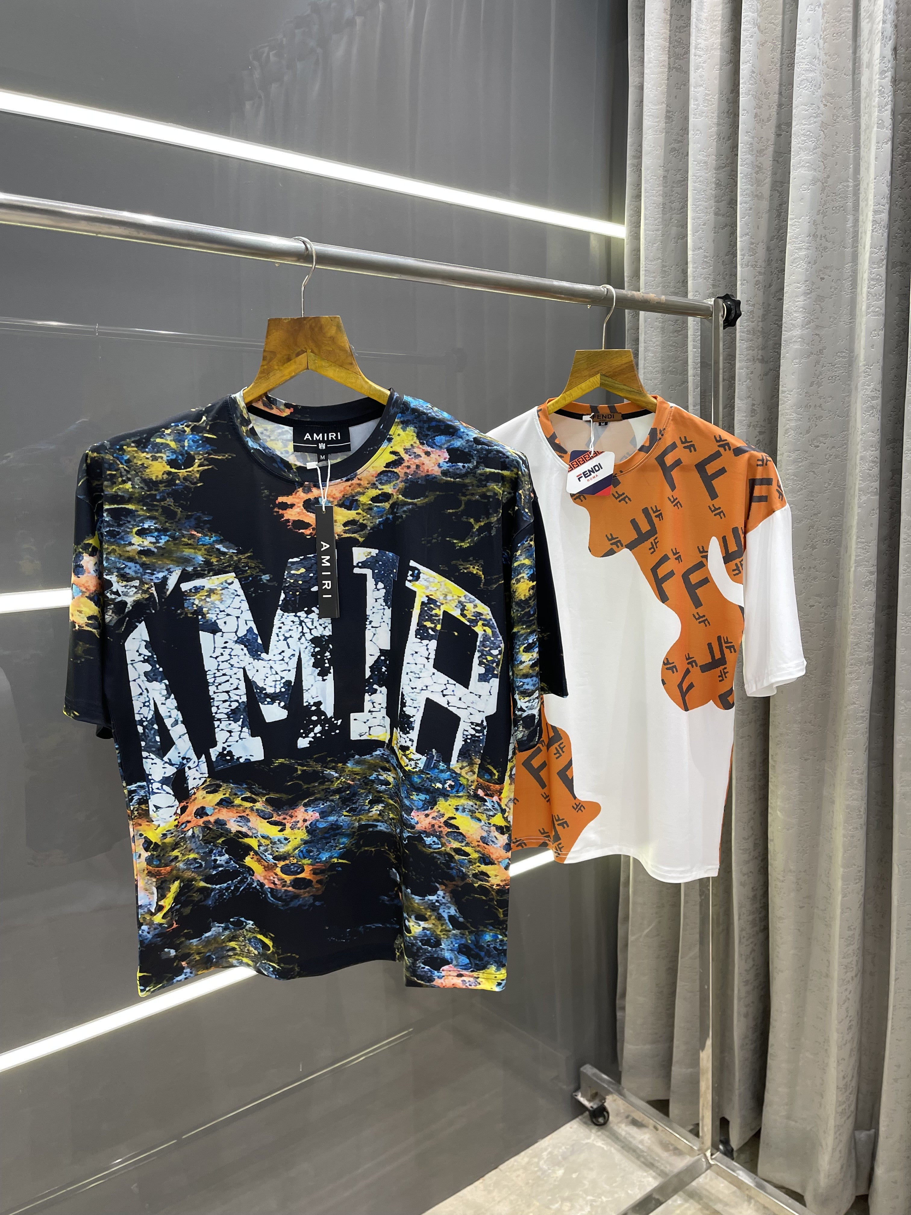 FEND.I WHITE PRINTED PREMIUM OVERSIZED T-SHIRT