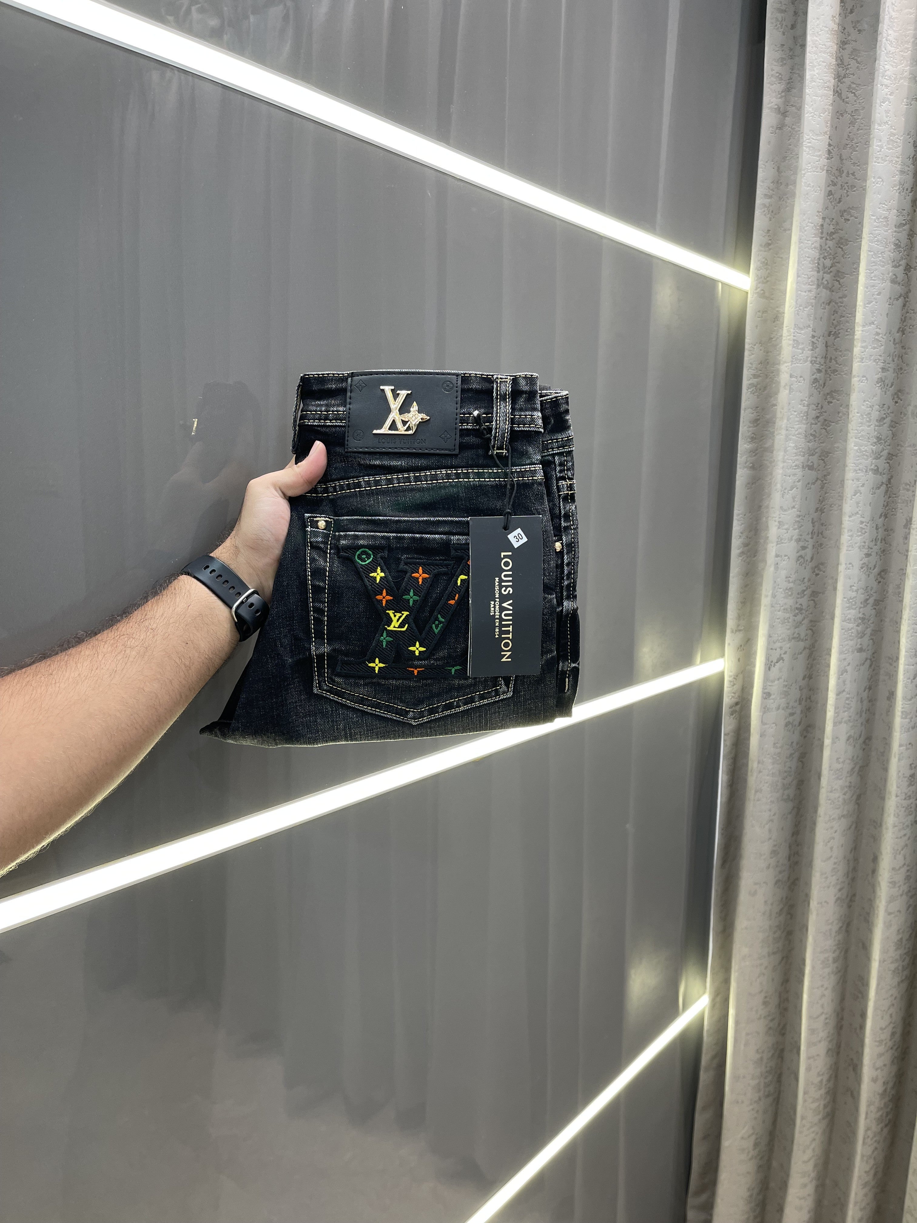 LOUIS VUITTO N BLACK EMBOSSED PRINT PREMIUM DENIM