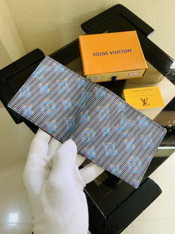 22 LV LOUIS VUITTO PRINTED PREMIUM QUALITY WALLET WITH BOX