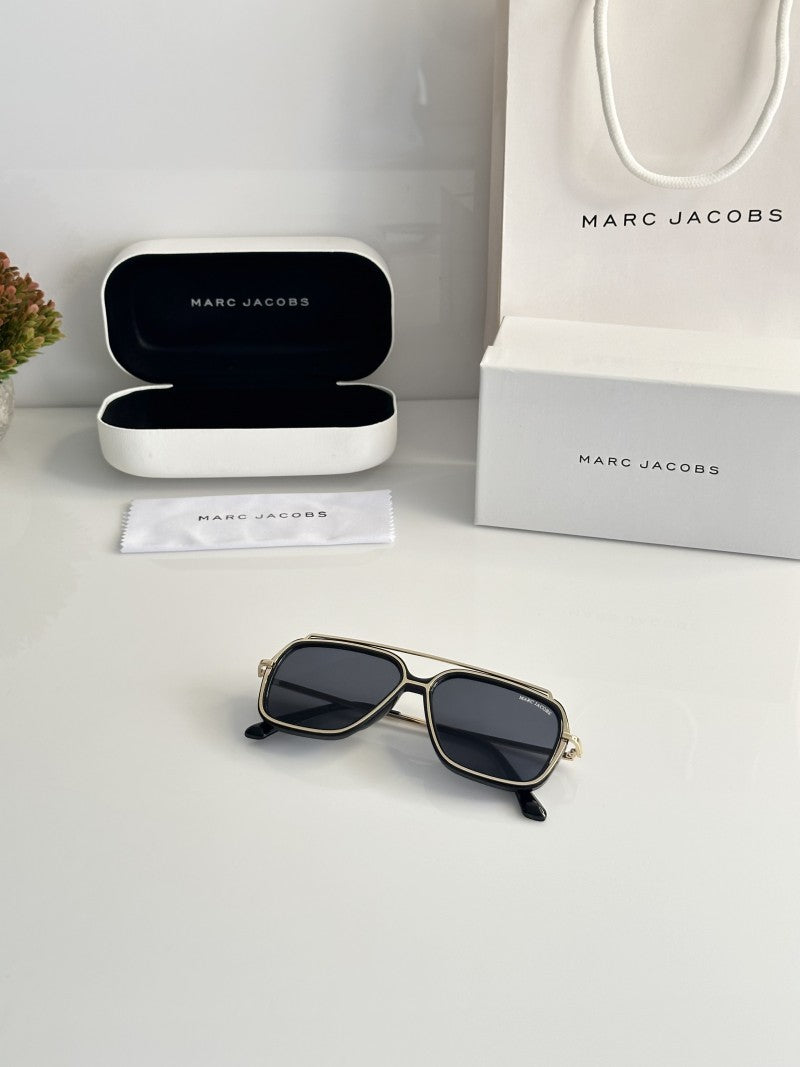 Marc Jacobs 2119 Gold Black
