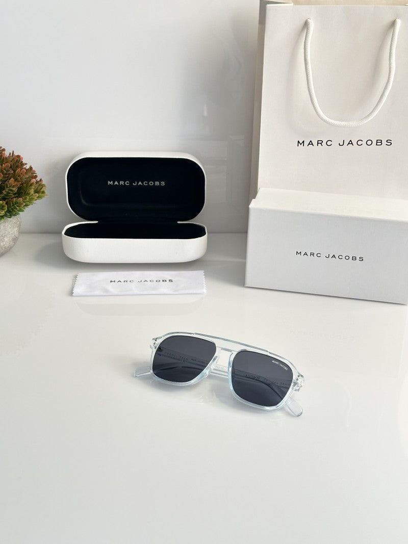 Marc Jacobs 217 Water Blue Black