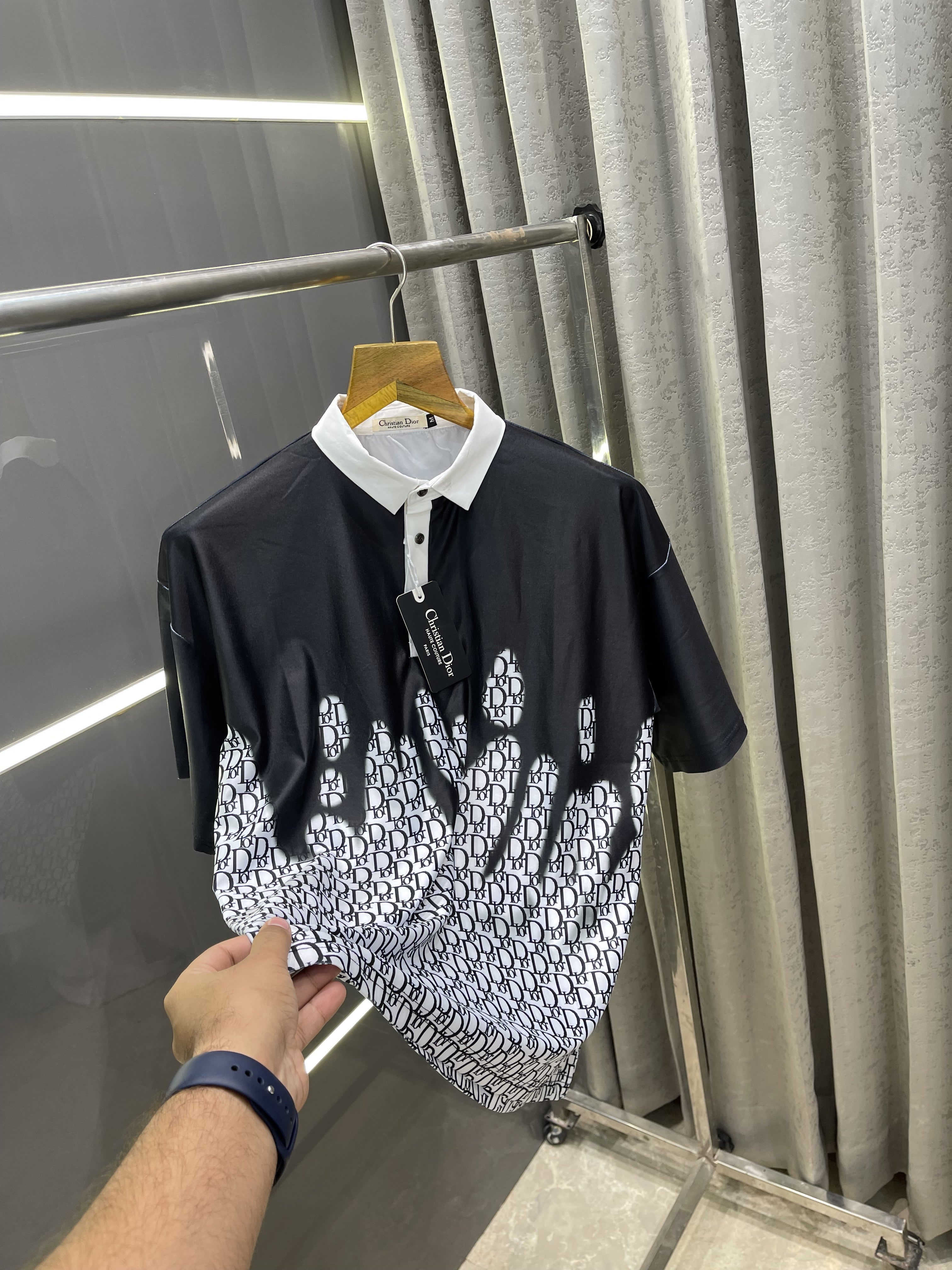 DIO.R BLACK WHITE MONOGRAM PRINT OVERSIZED POLO T-SHIRT