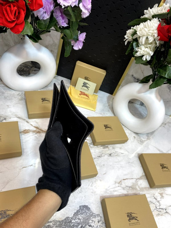 BURBERR Y WALLET V455