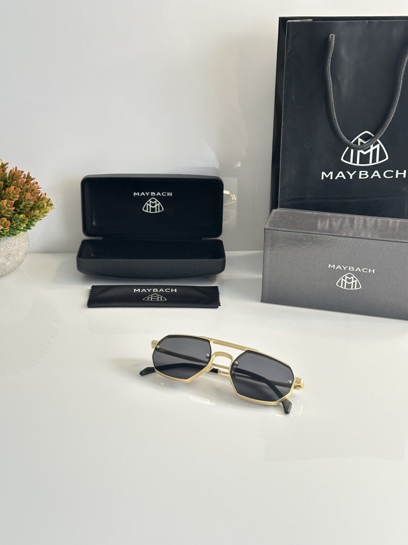 Maybach 21021 Gold Black