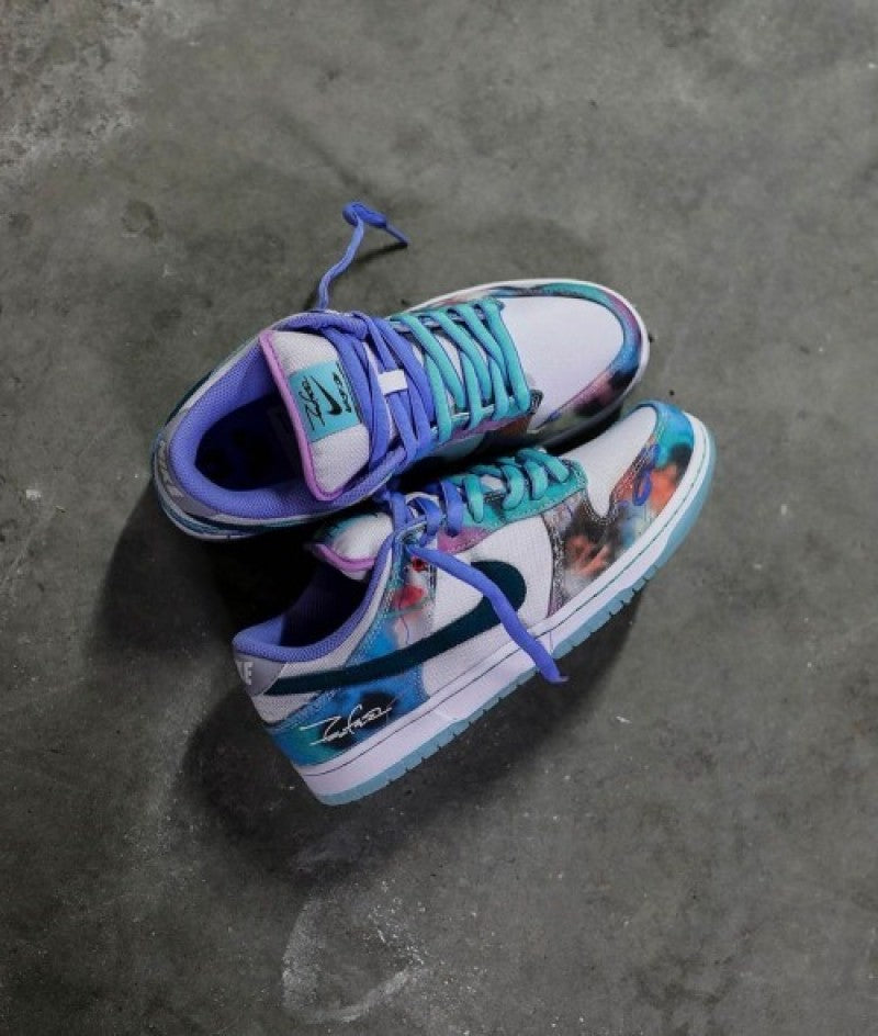 Nikee SB Dunk Low FUTURA LABORATORIES