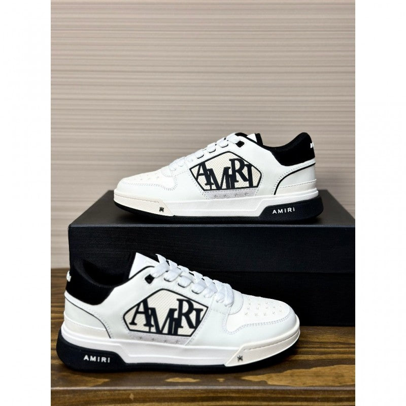 I classic low top sneakers white black