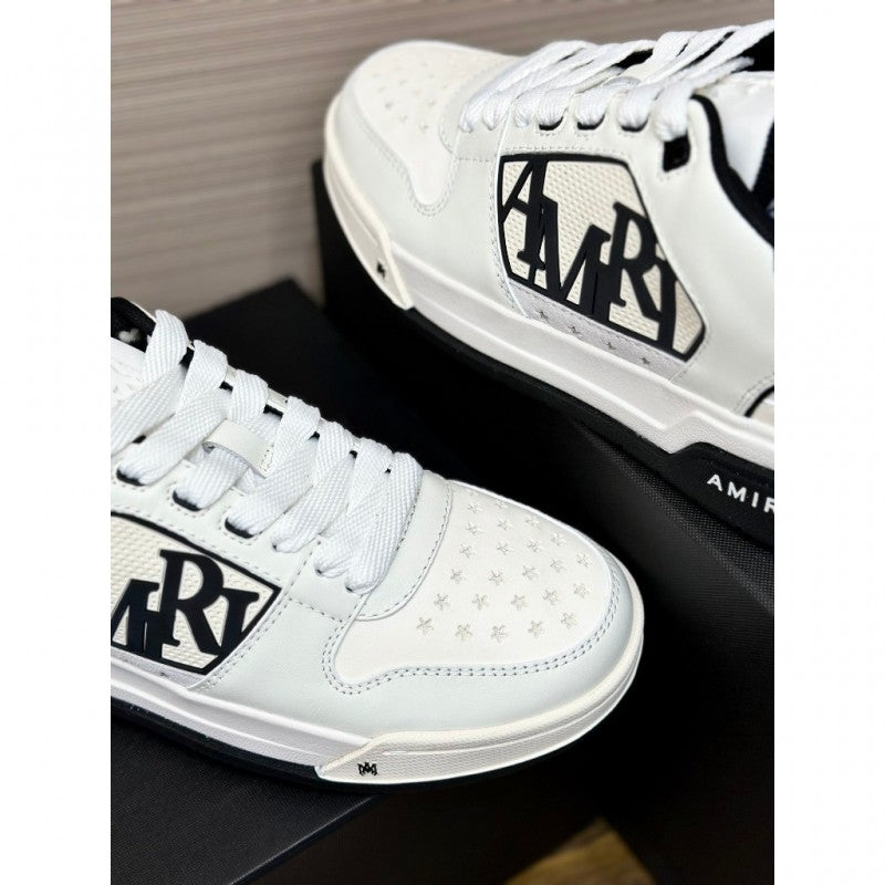 I classic low top sneakers white black