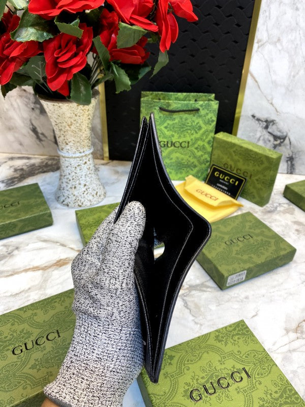 GUCCI WALLET V507