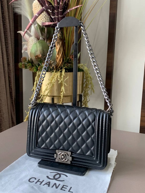 CHANE L LE BOY LEATHER BAG WITH DUST BAG