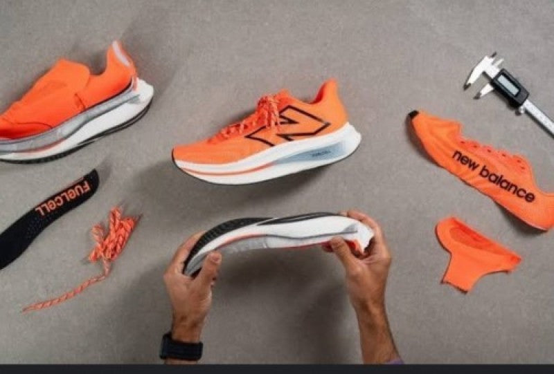 new balance fuel cell super comp trainer v 2 ORANGE