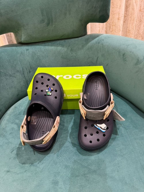 .crocs classic all terrain clogs Navy fixed 2 jibbitz free