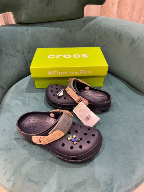 .crocs classic all terrain clogs Navy fixed 2 jibbitz free