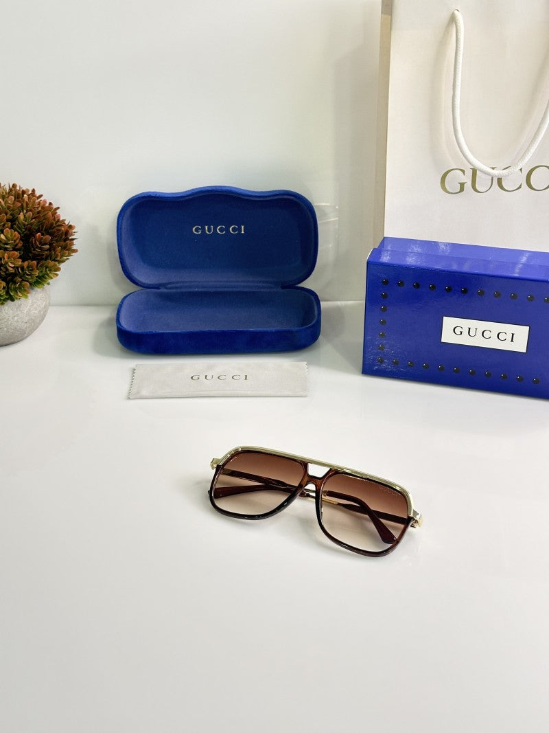 Gucci 6877 Gold Brown