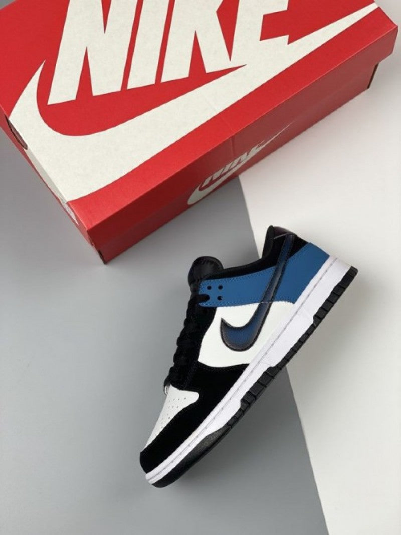 dunk low industrial blue semi ua with extra laces As3