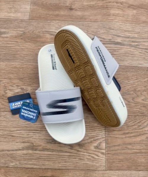 Skecherss hyper Cream slide