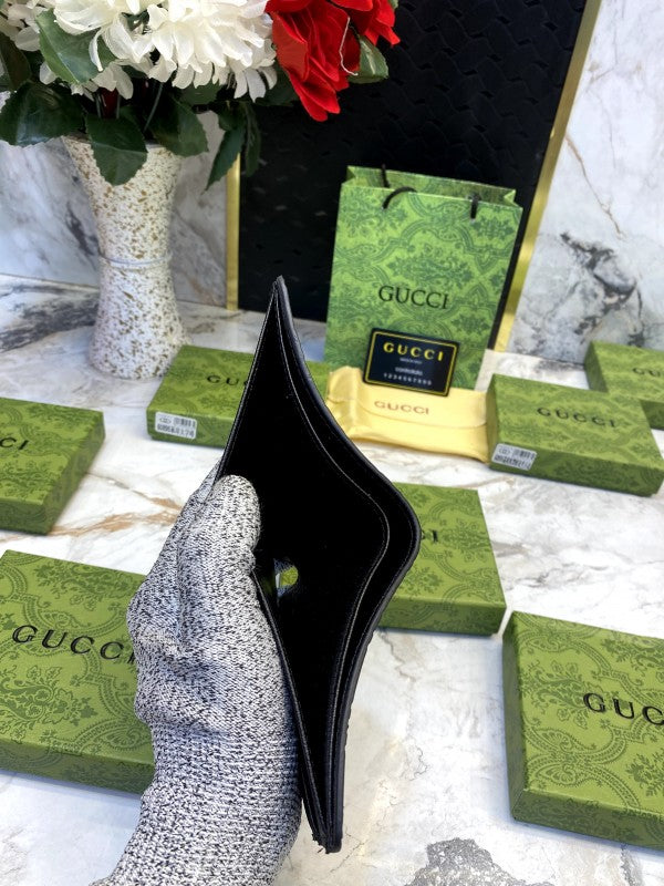 GUCCI WALLET V564