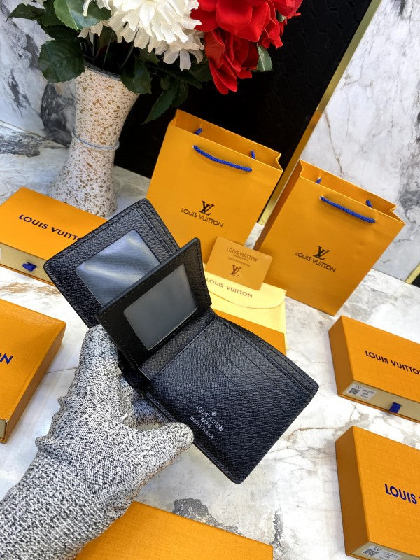LOUIS VUITTON WALLET V571