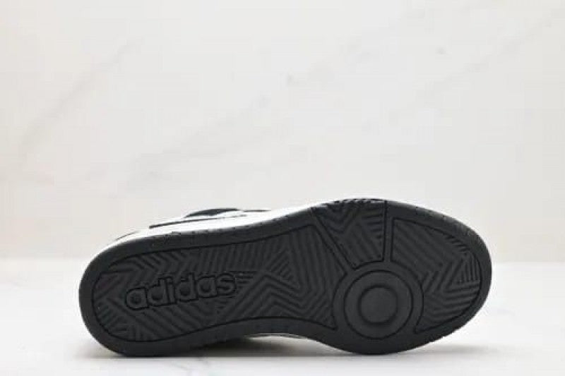 Adidass Wcard Adv White Black
