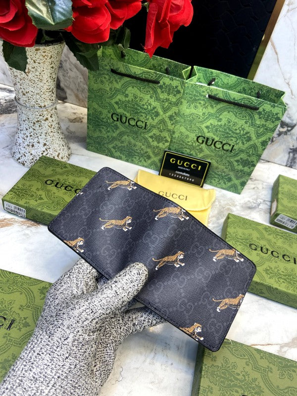 GUCCI WALLET V603