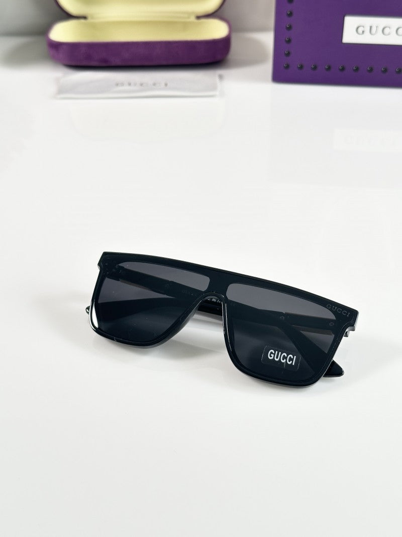 Gucci 0566 Gold Black