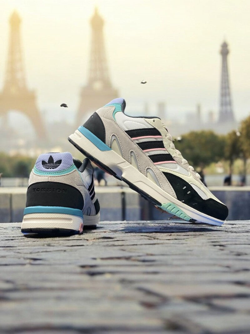 Adidass torsion super sneakers